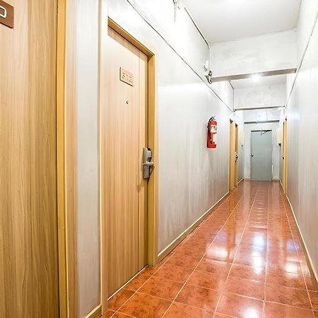 B2 Chiang Rai Night Bazaar Boutique & Budget Hotel Екстер'єр фото
