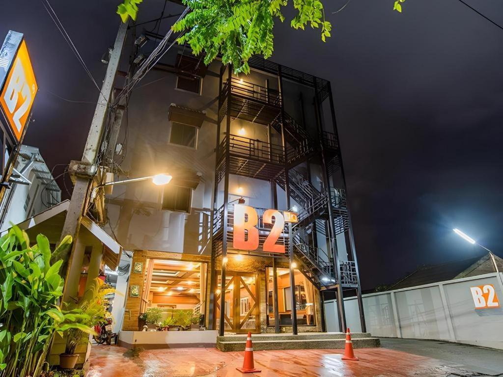 B2 Chiang Rai Night Bazaar Boutique & Budget Hotel Екстер'єр фото