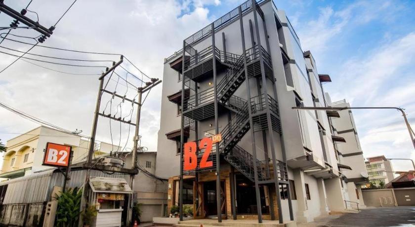 B2 Chiang Rai Night Bazaar Boutique & Budget Hotel Екстер'єр фото